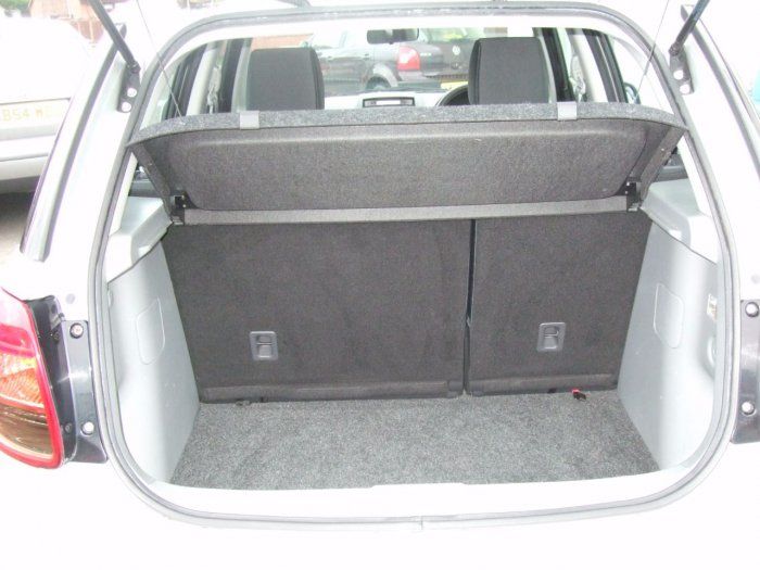 2007 Suzuki SX4 1.6 GLX 5dr image 4