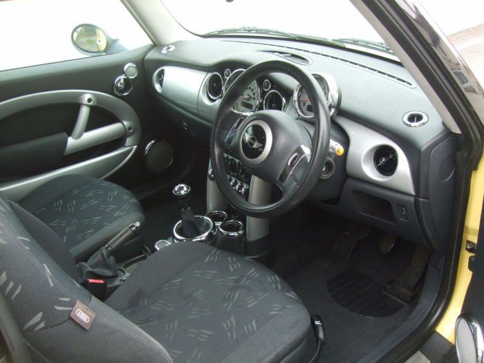 2005 Mini Hatchback 1.6 One 3dr image 5
