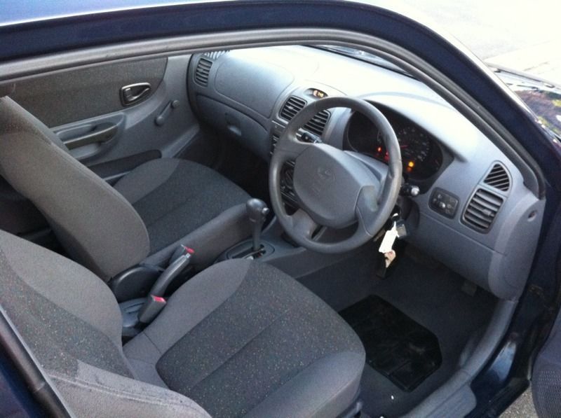 2002 Automatic Hyundai 1.3 image 4