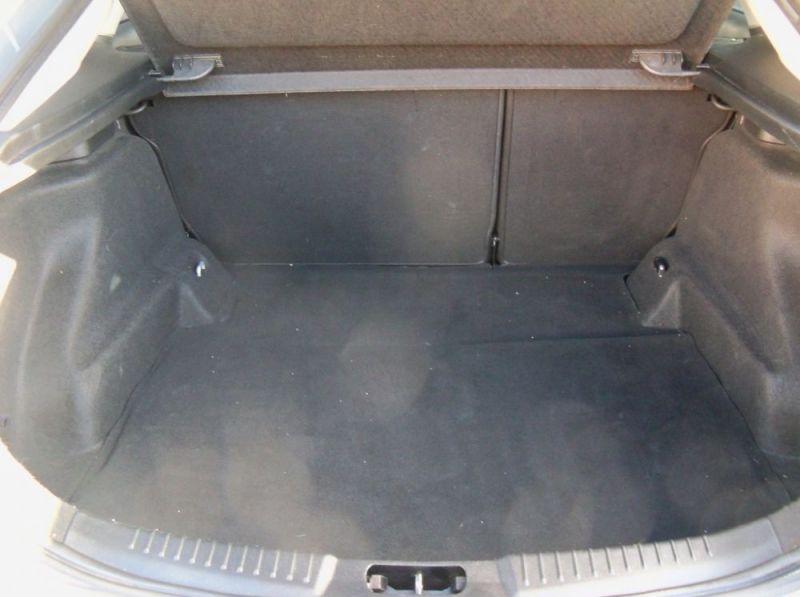 2009 Ford Mondeo 2.0 TDCi Titanium 5dr image 7