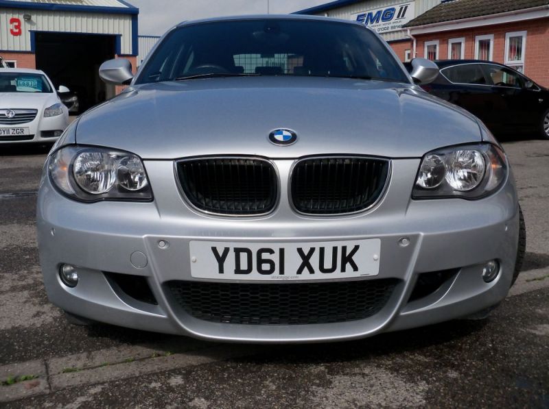2011 BMW 1 Series 2.0 118d M Sport 5dr image 2