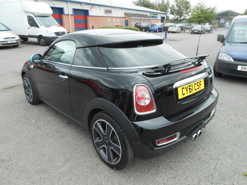 2011 MINI 1.6 Cooper S Chilli 2dr image 5