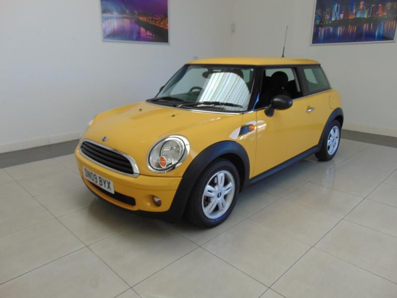 2009 Mini Mini One image 1