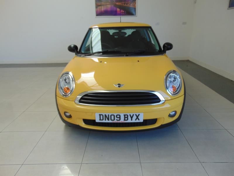 2009 Mini Mini One image 2