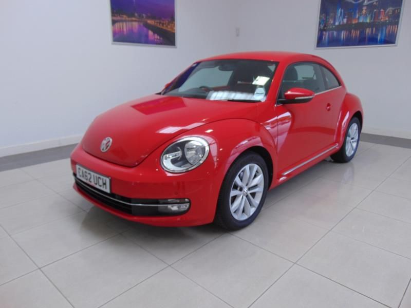 2012 Volkswagen Beetle Design Tsi image 1