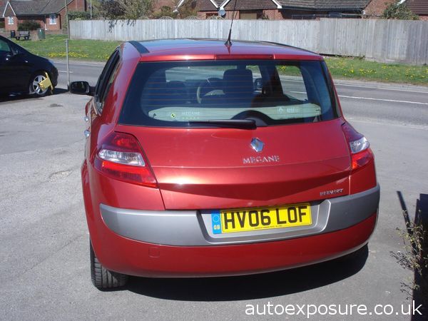 2006 Renault Megane 2.0 VVT Privilege image 4