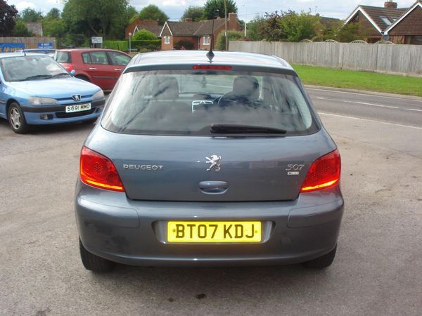 2007 Peugeot 307 1.4 X-Line image 4