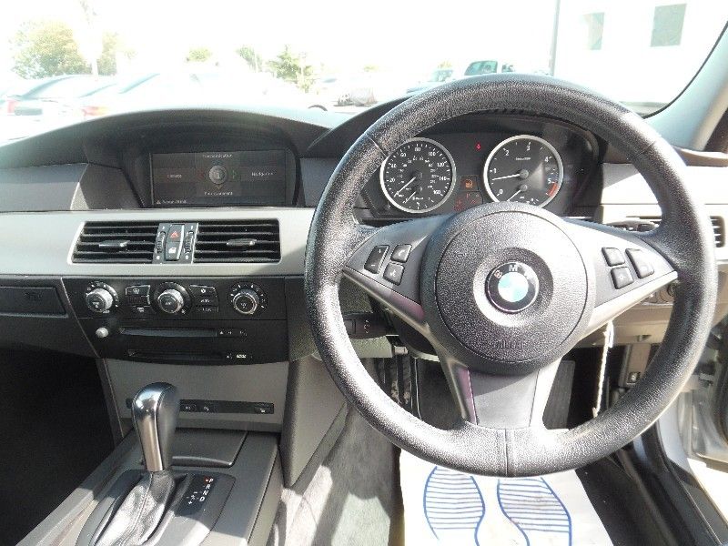 2006 BMW 5 Series 2.5 525d SE Touring 5dr image 5