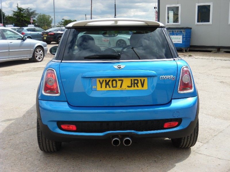 2007 MINI Hatch Cooper S 1.6 Cooper S 3dr image 3