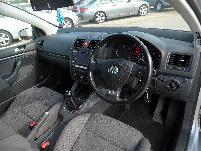 2007 Volkswagen Golf 2.0 TDI DPF GT 5dr image 5