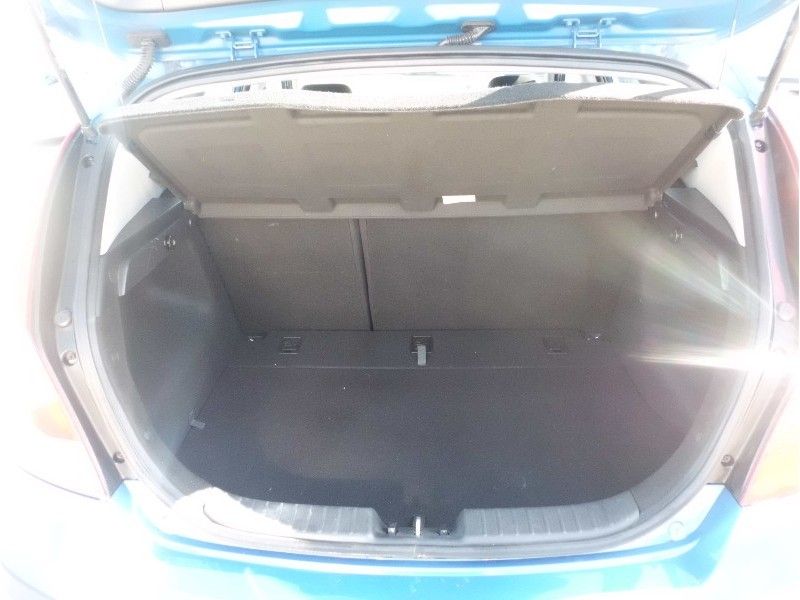 2010 Hyundai i30 1.6 CRDi Premium 5dr image 8