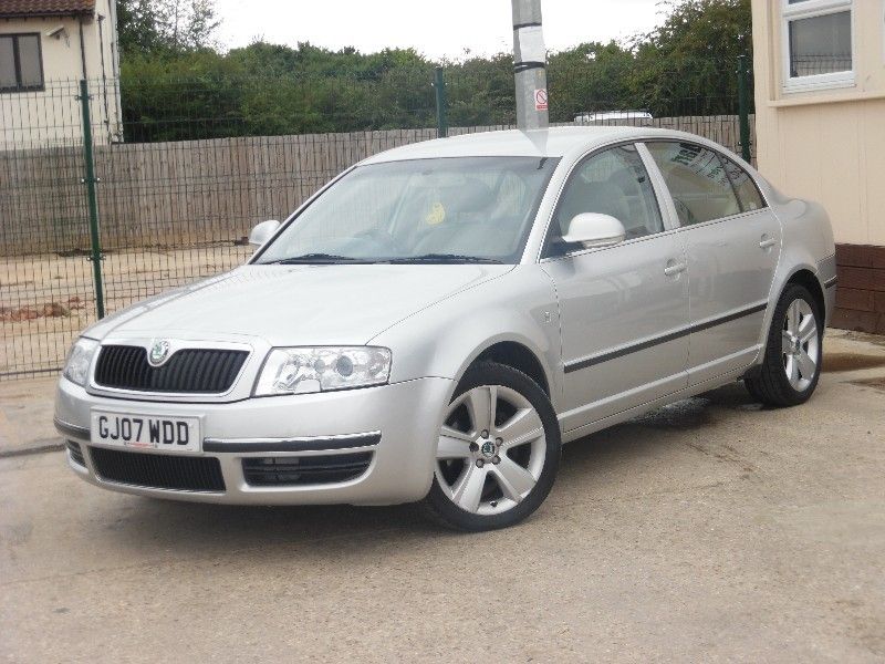 2007 Skoda Superb 1.9 TDI PD Elegance 4dr image 2