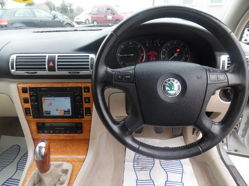 2007 Skoda Superb 1.9 TDI PD Elegance 4dr image 4