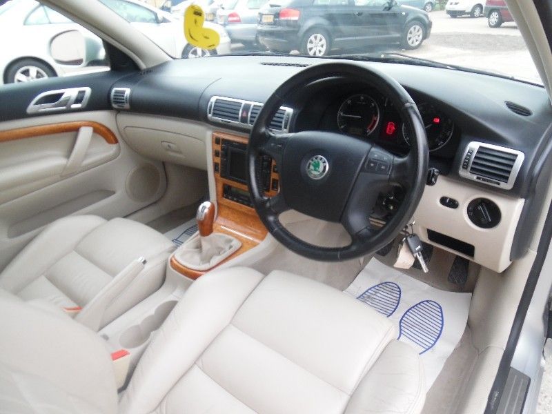 2007 Skoda Superb 1.9 TDI PD Elegance 4dr image 5