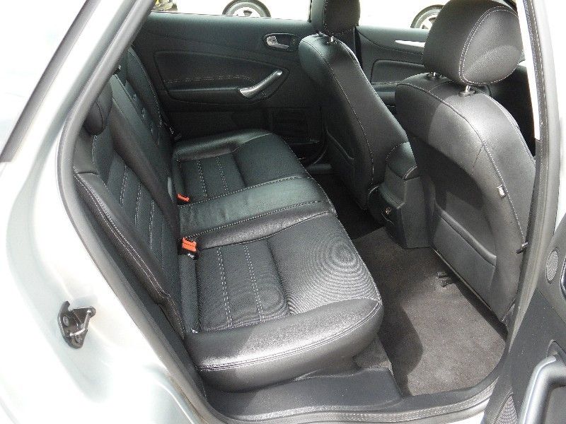 2008 Ford Mondeo 2.0 TDCi Zetec 5dr image 5