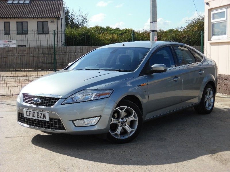 2010 Ford Mondeo 2.0 TDCi Titanium 5dr image 2