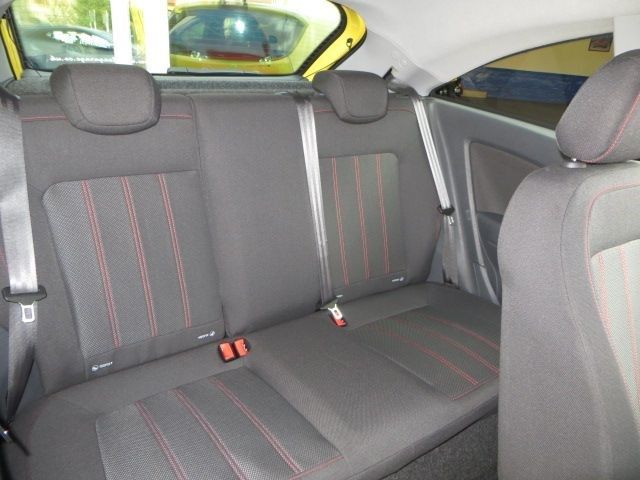 2015 Vauxhall Corsa SXI AC image 6