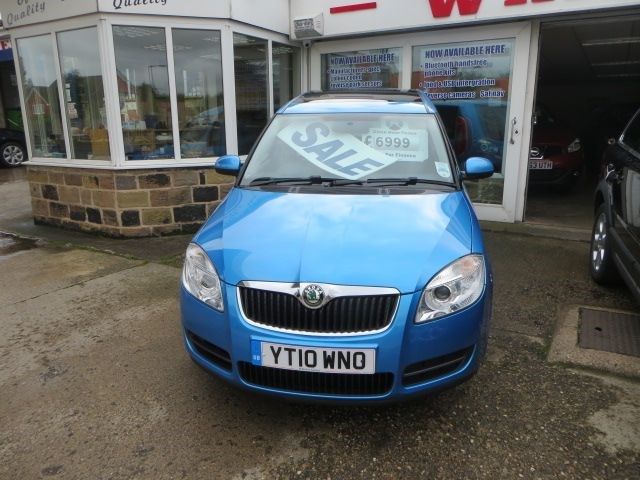 2010 Skoda Roomster SE 16V image 2