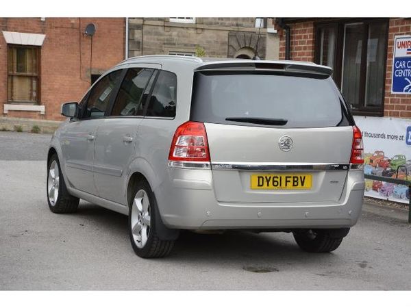 2011 Vauxhall Zafira 1.8i SRi image 4
