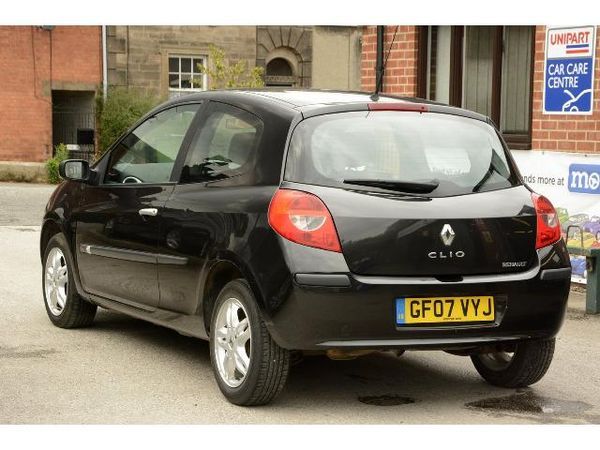2007 Renault Clio 1.4 16V Dynamique image 3
