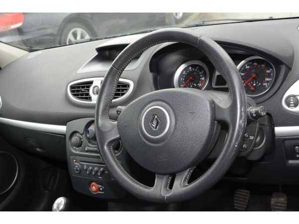 2007 Renault Clio 1.4 16V Dynamique image 5