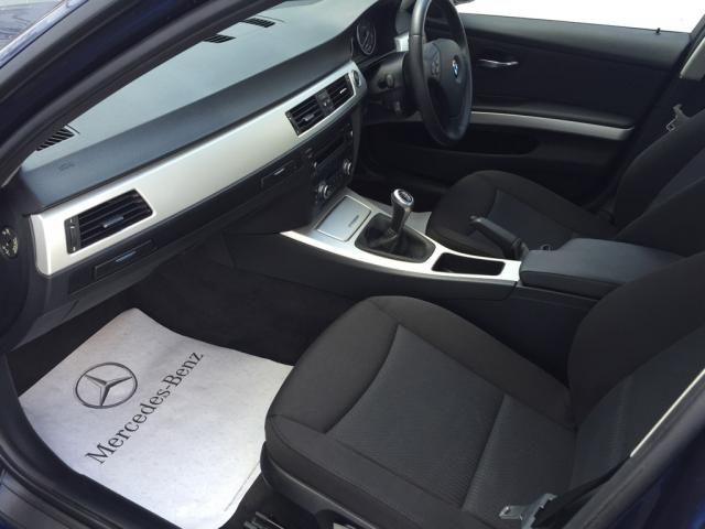 2011 BMW 3 SERIES 2.0 320d image 4