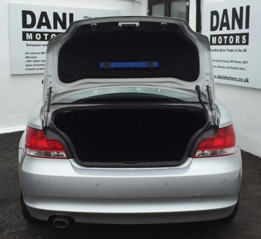 2008 BMW 1 SERIES 2.0 120d SE image 4