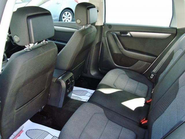 2012 VOLKSWAGEN PASSAT 2.0 TDI SE image 6