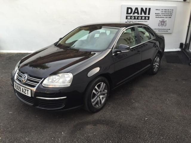 2009 VOLKSWAGEN JETTA 1.9 TDI SE image 1