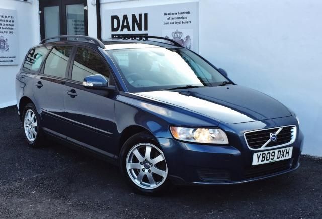2009 VOLVO V50 2.0 D S Powershift image 1