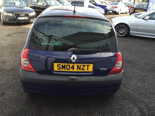 2004 RENAULT CLIO 1.2 image 3