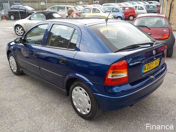 2003 Vauxhall Astra 1.7 CDTi 16V image 3