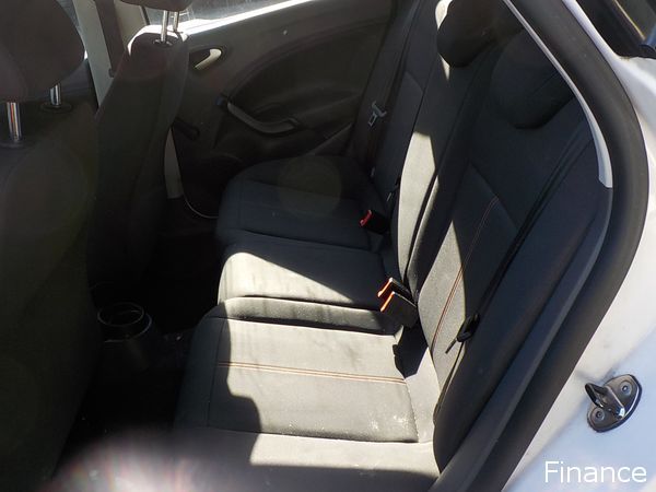 2011 SEAT Ibiza 1.2 TDI CR Ecomotive S image 5