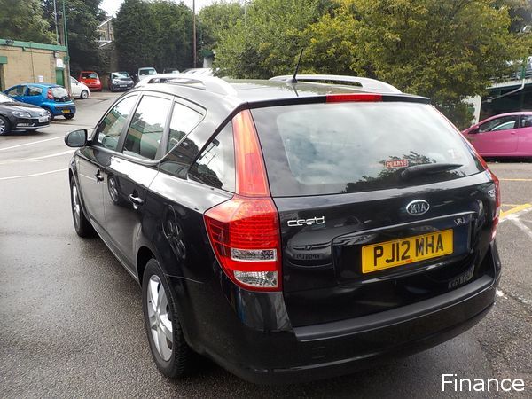 2012 Kia Ceed 1.6 CRDi 2 Auto image 3