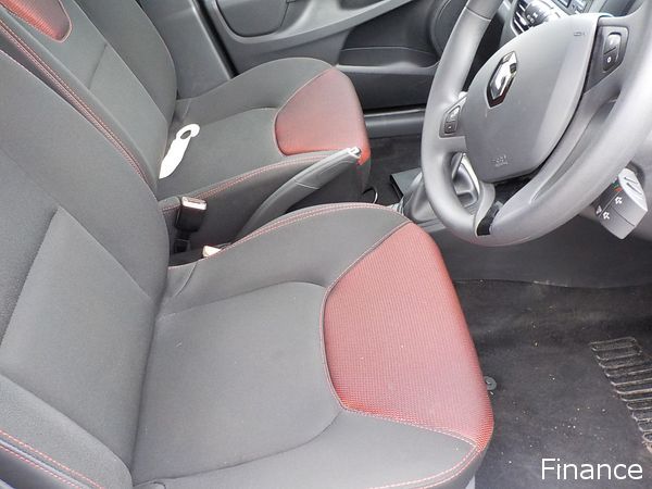 2014 Renault Clio 1.2 16V Expression+ image 4