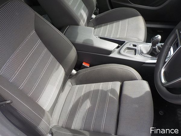 2013 Vauxhall Insignia 2.0 CDTi SRi image 4