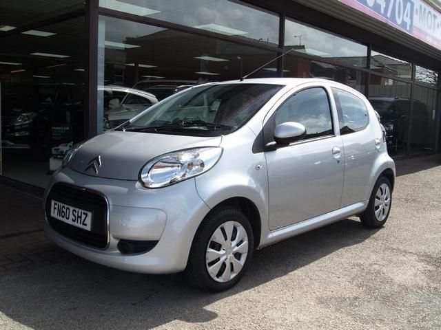 2010 CITROEN C1 1.0 VTR PLUS 5d image 2