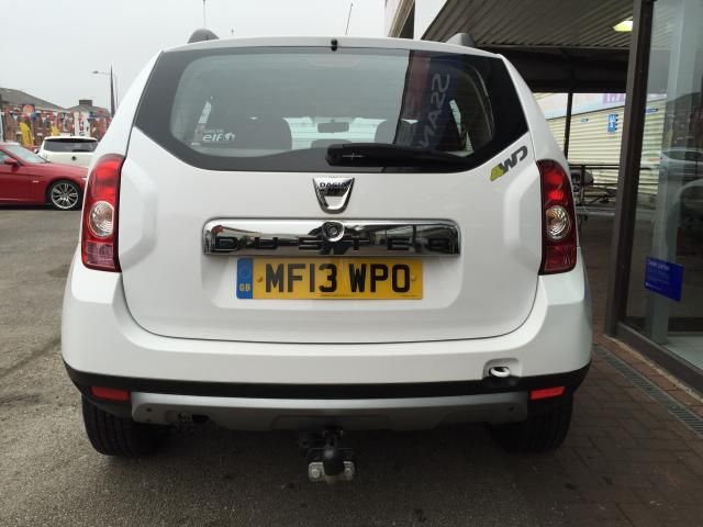 2013 DACIA DUSTER 1.5 LAUREATE DCI image 3