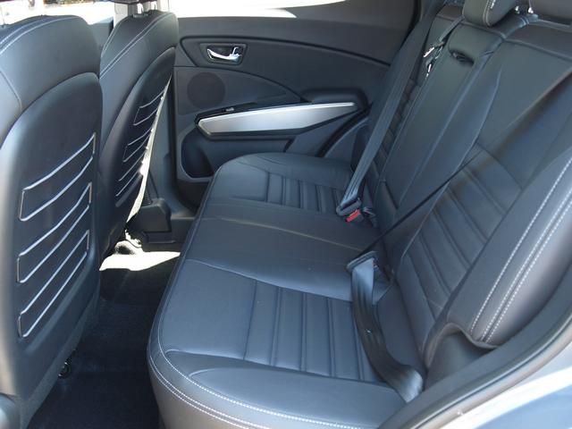 2015 SSANGYONG TIVOLI 1.6 EX 5dr image 5