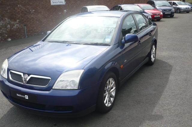 2005 VAUXHALL VECTRA 1.8 LIFE 16V 5d image 2