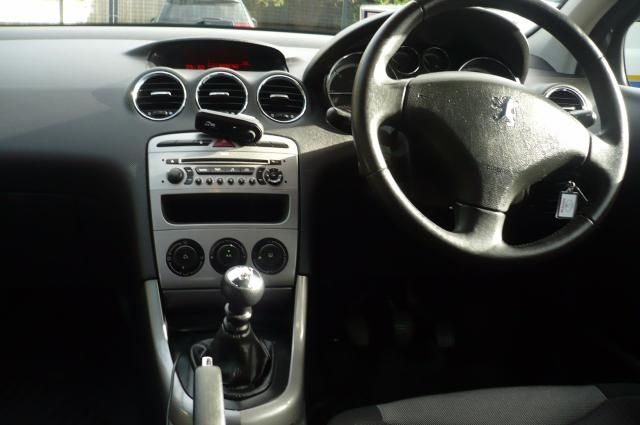 2009 PEUGEOT 308 2.0 SPORT HDI 5d image 5