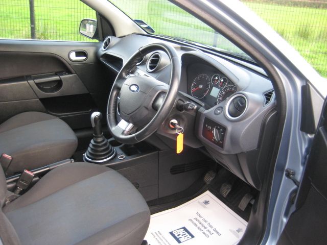2007 FORD Fiesta 1.25 Zetec Climate image 4