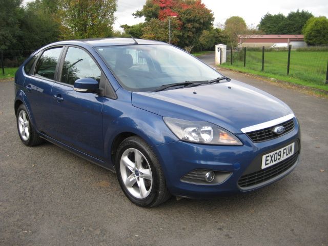 2009 FORD Focus 1.6 Zetec image 1