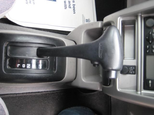 2003 NISSAN Micra 1.0 S Automatic image 6