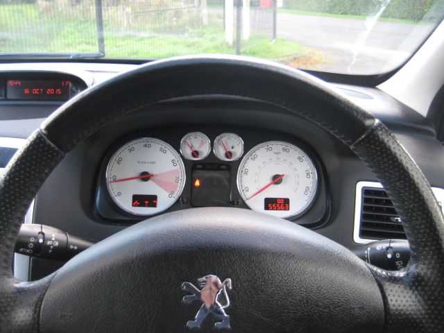 2006 PEUGEOT 307 1.4 S image 5