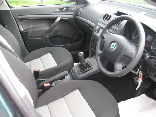 2006 SKODA Octavia 1.4 Classic image 4