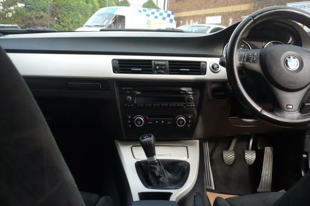 2008 BMW 3 SERIES 2.0 318I M SPORT 4d image 4