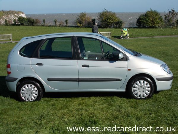 2002 Renault Megane Scenic 1.6 16V image 3