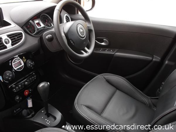 2010 Renault Clio 1.6 VVT image 5