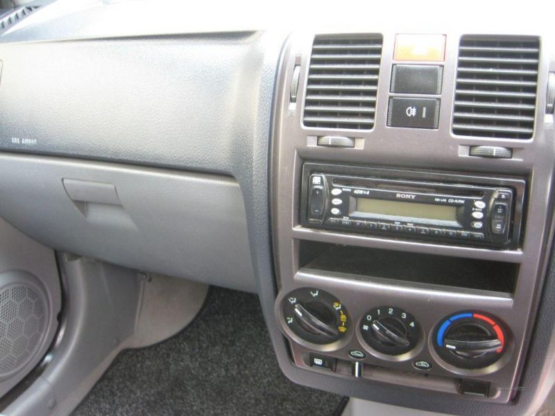 2004 Hyundai Getz GSI image 6